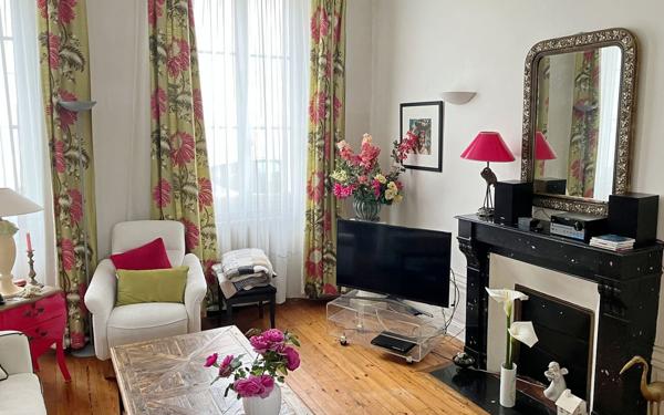 Maison à vendre    6 pièces •  Angoulême