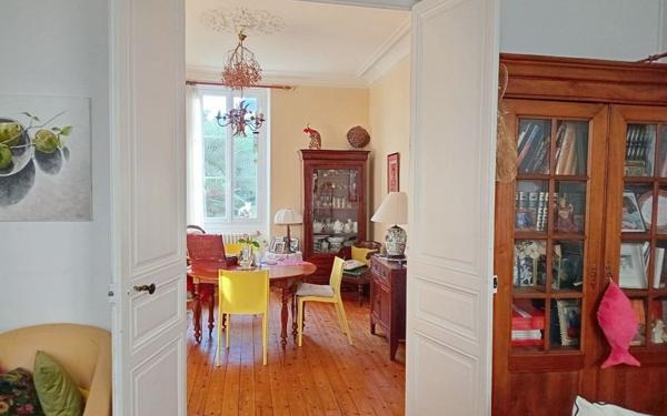 Maison à vendre    6 pièces •  Angoulême