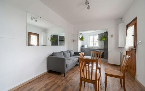 Maison à vendre    2 pièces •  Noisy-le-Sec