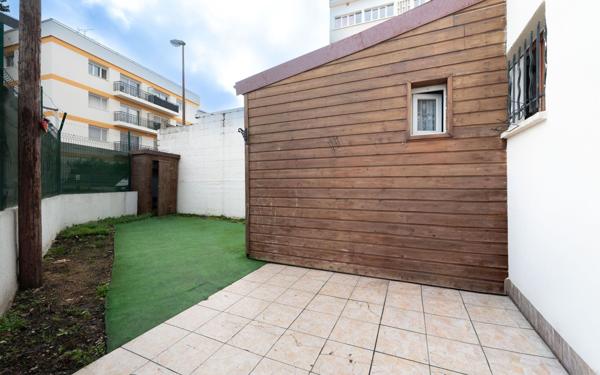 Maison à vendre    2 pièces •  Noisy-le-Sec