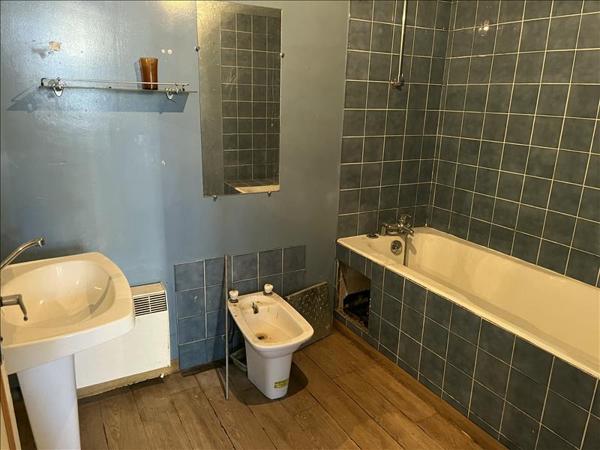 Maison à vendre |  Brioux-sur-Boutonne |  6 pièces | 149 m²