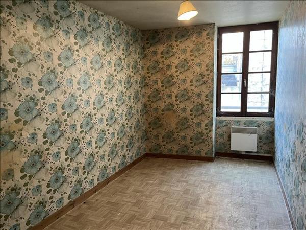 Maison à vendre |  Brioux-sur-Boutonne |  6 pièces | 149 m²