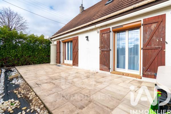 Maison à vendre 5 pièces 105 m² Épône