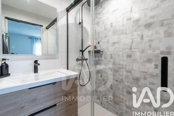 Maison à vendre 5 pièces 105 m² Épône