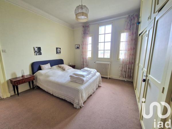 Maison de ville 5 pièces de 93 m² à Forges-les-Eaux (76440)