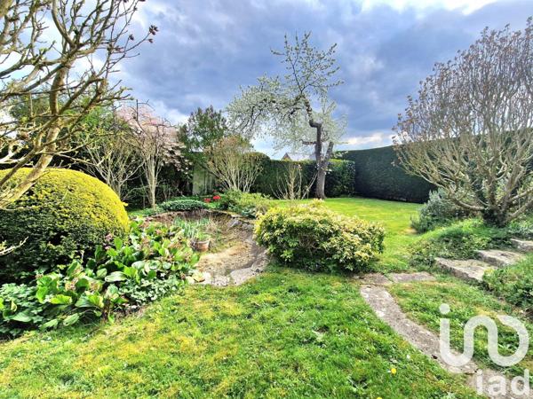 Maison de ville 5 pièces de 93 m² à Forges-les-Eaux (76440)