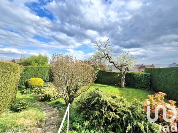 Maison de ville 5 pièces de 93 m² à Forges-les-Eaux (76440)