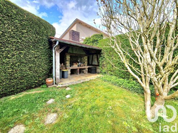 Maison de ville 5 pièces de 93 m² à Forges-les-Eaux (76440)