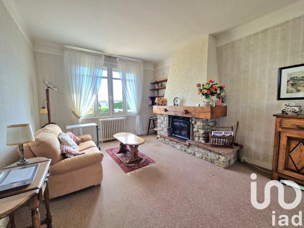 Maison de ville 5 pièces de 93 m² à Forges-les-Eaux (76440)