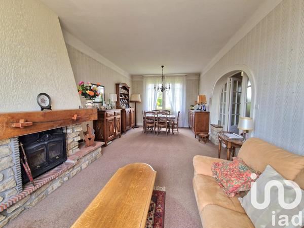 Maison de ville 5 pièces de 93 m² à Forges-les-Eaux (76440)