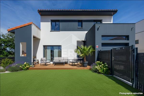À vendre à Perpignan : Maison neuve 124 m2, 5 chambres avec garage et extérieurs