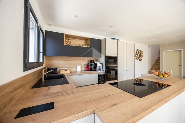 À vendre à Perpignan : Maison neuve 124 m2, 5 chambres avec garage et extérieurs