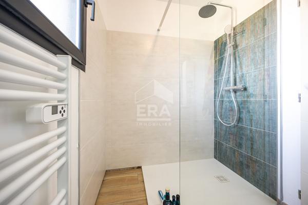 À vendre à Perpignan : Maison neuve 124 m2, 5 chambres avec garage et extérieurs