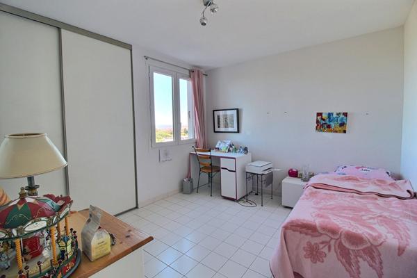 Appartement CARNON  plage  3 pièce(s) 73 m2