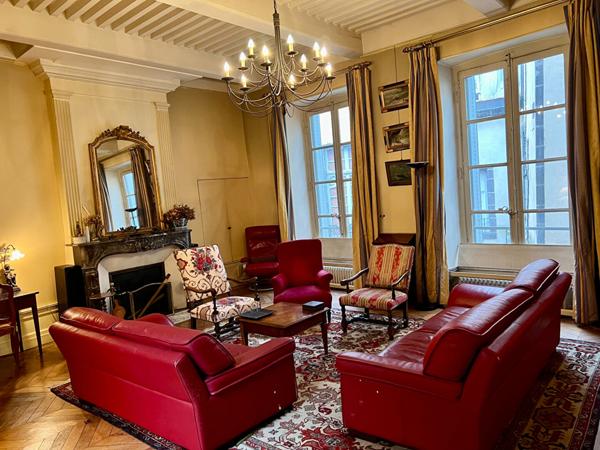 EXCLUSIF SUR PLATEAU CENTRAL !