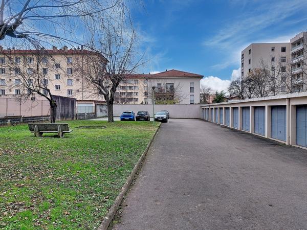 Appartement 2 pièces - 40 m² Exclusivité efficity