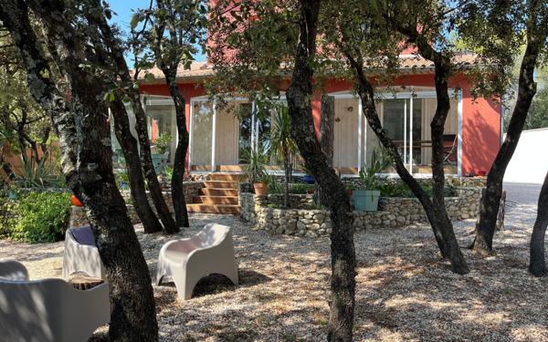 Maison à vendre    6 pièces •  Saint-Gély-du-Fesc