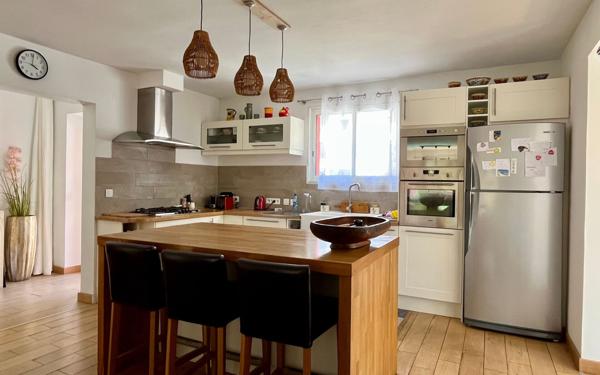 Maison à vendre    6 pièces •  Saint-Gély-du-Fesc