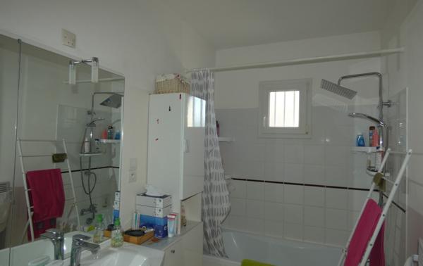 PROCHE SAUJON – MAISONS DE PLAIN PIED AVEC DEUX CHAMBRES