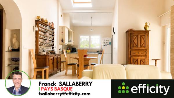 Maison
         5 pièces
        - 142 m² 1 495 000 € *