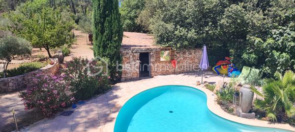 Propriete de 215 m²