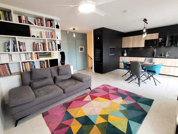 Appartement Duplex Aix En Provence 3 pièces 76.56 m2 et stationnement