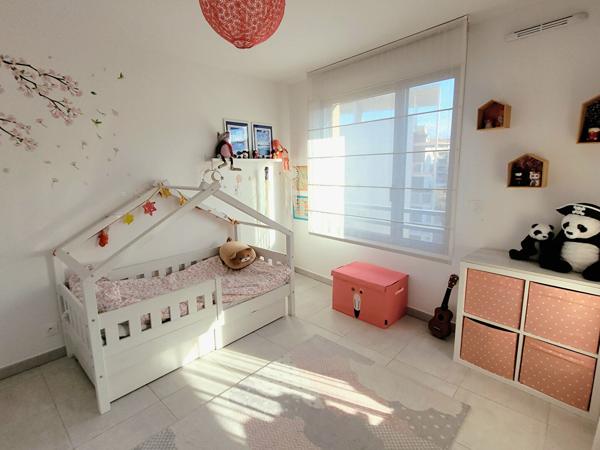 Appartement Duplex Aix En Provence 3 pièces 76.56 m2 et stationnement