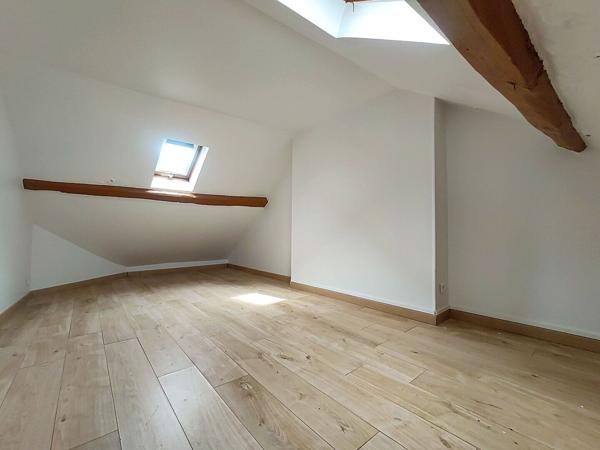 Trois pièces emplacement idéal