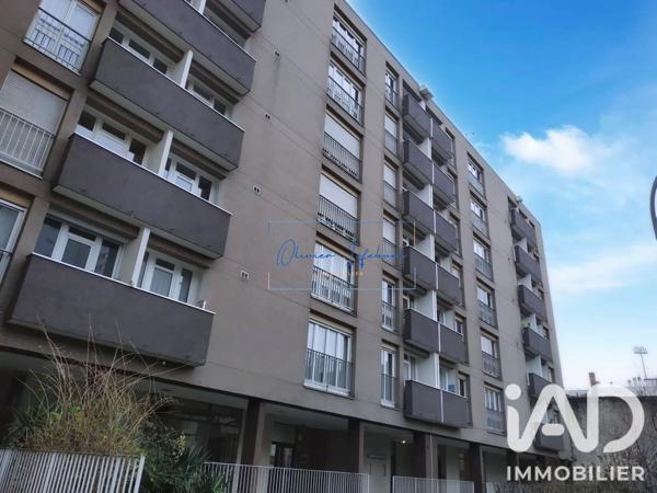 Parking à vendre 10 m² Ivry-sur-Seine