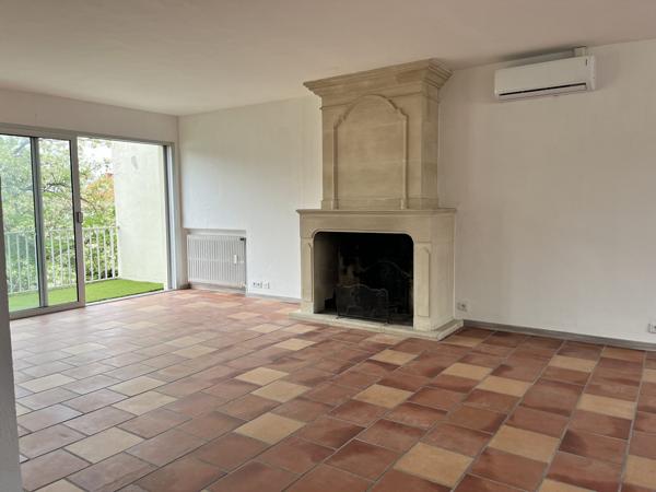 Grand appartement T3 lumineux
