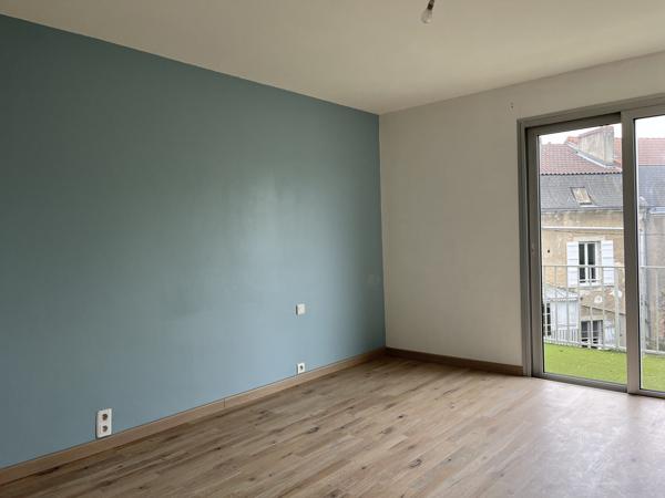 Grand appartement T3 lumineux