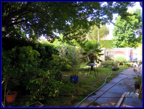 Asnières-sur-Oise (95270) Asnières sur OIse, plain pied de 57m² 3 pièces sur 644m² de terrain