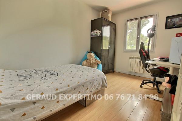 Jolie villa 6 piéces avec sa piscine