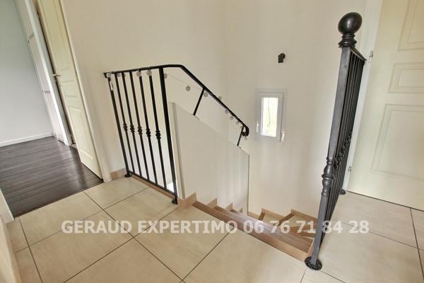 Jolie villa 6 piéces avec sa piscine