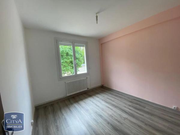 Maison à louer 4 pièces 67.81m² Poitiers (86000)