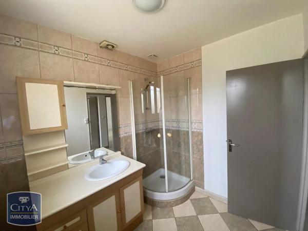Maison à louer 4 pièces 67.81m² Poitiers (86000)