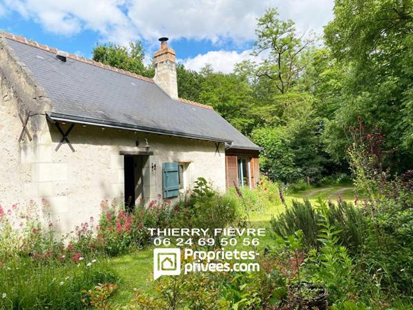 Bourgueil 37140 - Maison éco responsable, clés en main de 85 m2 sur un terrain paysager et arboré de 5100 M2 avec dépendances