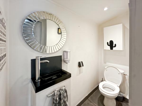 La Penne-sur-Huveaune (13821) Fond de commerce snack au cœur de la penne sur Huveaune MANDAT EXCLUSIF