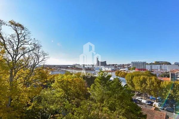 ROYAN HYPERCENTRE - APPARTEMENT 3 PIECES