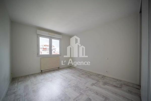 ROYAN HYPERCENTRE - APPARTEMENT 3 PIECES