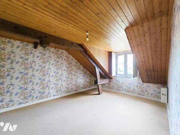 A visiter sans tarder, venez découvrir ce superbe ensemble immobilier au calme sans vis à vis.