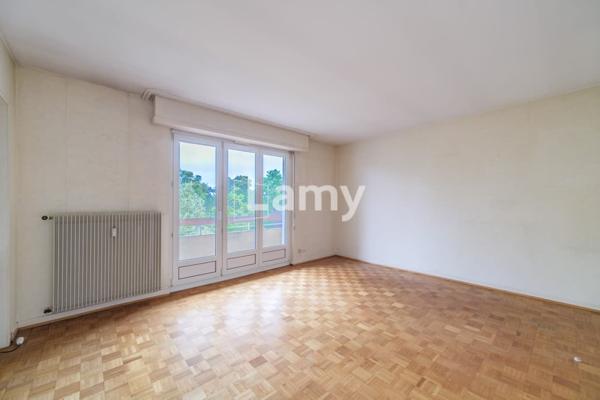 F3 avec balcon et garage quartier sud