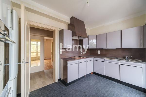 F3 avec balcon et garage quartier sud