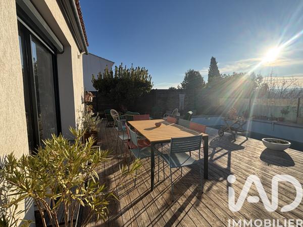 Maison à vendre 5 pièces 120 m² Velaux