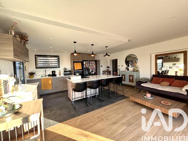 Maison à vendre 5 pièces 120 m² Velaux