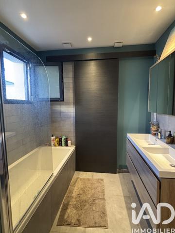 Maison à vendre 5 pièces 120 m² Velaux