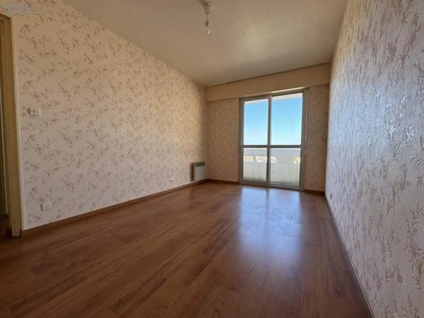 Location - Appartement Cherbourg-en-Cotentin 50100 3 pièces 78 m 2