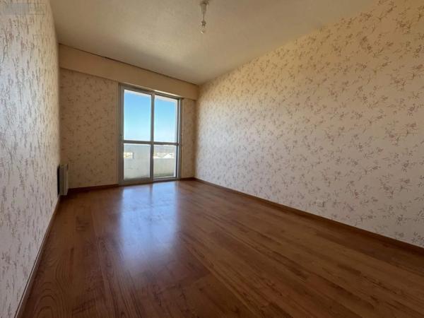 Location - Appartement Cherbourg-en-Cotentin 50100 3 pièces 78 m 2
