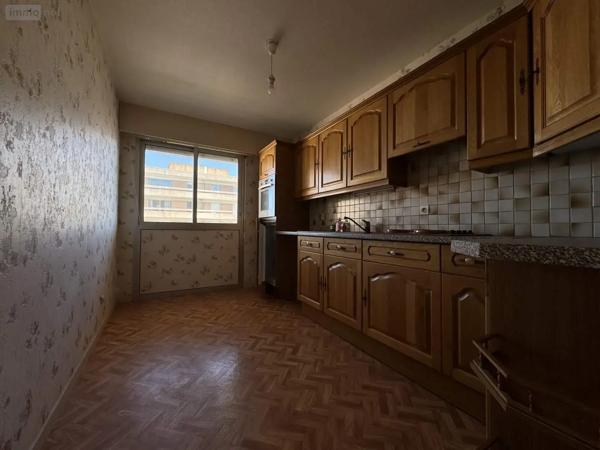 Location - Appartement Cherbourg-en-Cotentin 50100 3 pièces 78 m 2
