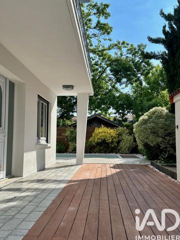 Maison à vendre 7 pièces 175 m² Le Bouscat
